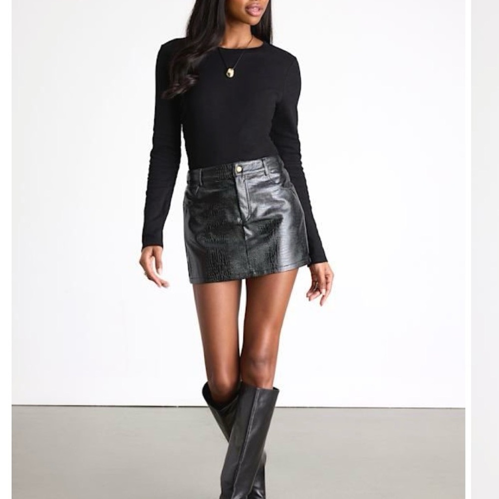 GAP Leather Mini Skirt with Pockets